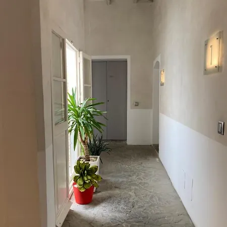 卡萨布兰科旅馆 4* 塔里法